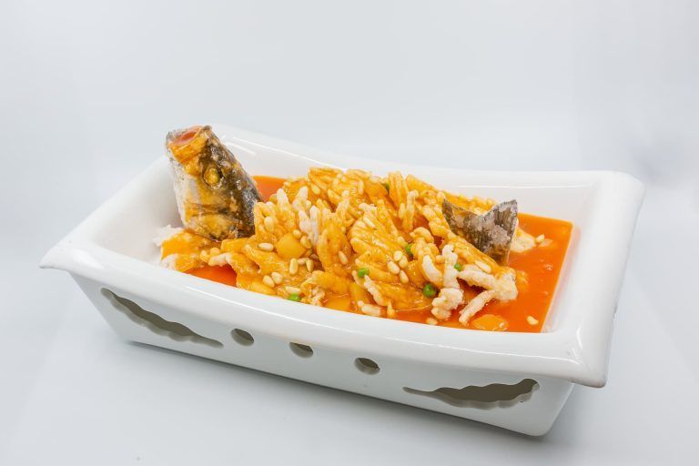 Pescado crujiente agridulce